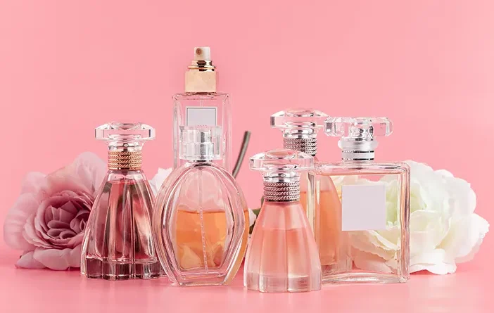 Parfum Campuran Dari Zat Pewangi Yang Di Larutkan