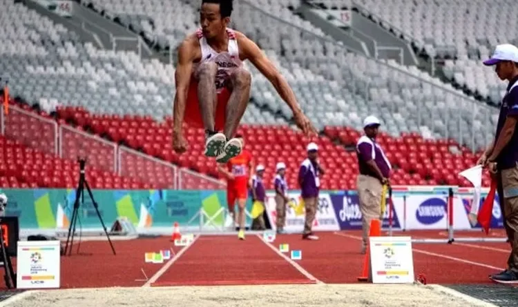 Kegiatan Olahraga Atletik Lompat Jauh Pada Kekuatan Kaki