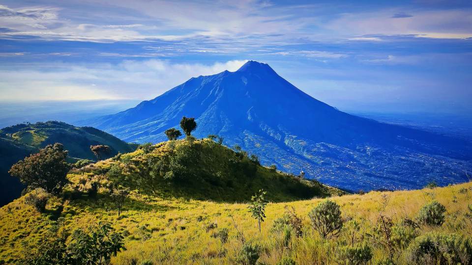 Menikmati Keindahan Alam Dan Tantangan Cuaca