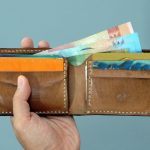 Meninjau Relevansi Uang Digital: Akhir Dari Era Dompet Fisik?