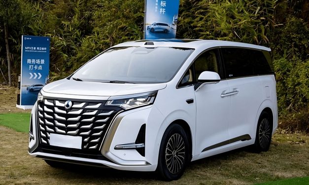 Denza D9, Mobil Listrik Mewah Terlaris Indonesia Tahun Lalu