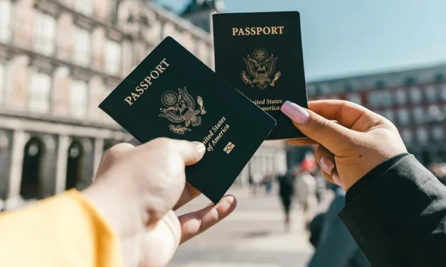 Kebijakan Paspor Ganda: Keuntungan Dan Aturan Hukum