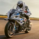 BMW S1000RR Adalah Motor Sport Dengan Teknologi Tinggi