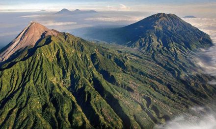 Gunung Marapi, Ikon Vulkanik Sarat Sejarah dan Keindahan Alam