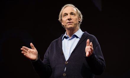 Ray Dalio Tokoh Finansial Dunia & Pendiri Bridgewater Associates