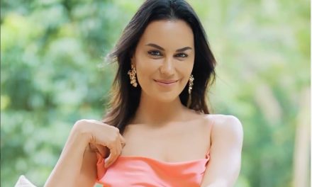 Sophia Latjuba, Pesona Abadi Artis Lintas Generasi