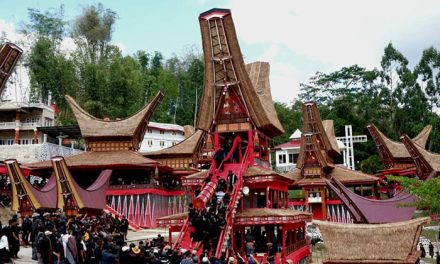 Tradisi Rambu Solo Upacara Yang Memiliki Makna Mendalam