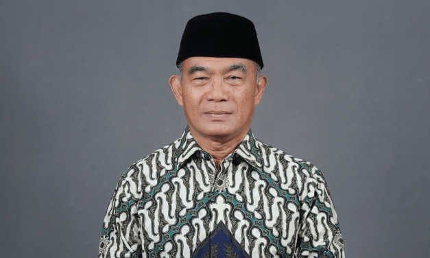 Muhadjir Effendy Kontribusinya Dalam Akademik Dan Pemerintah