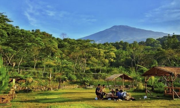 Keunikan Desa Wisata Cibuntu Di Kaki Gunung Ciremai