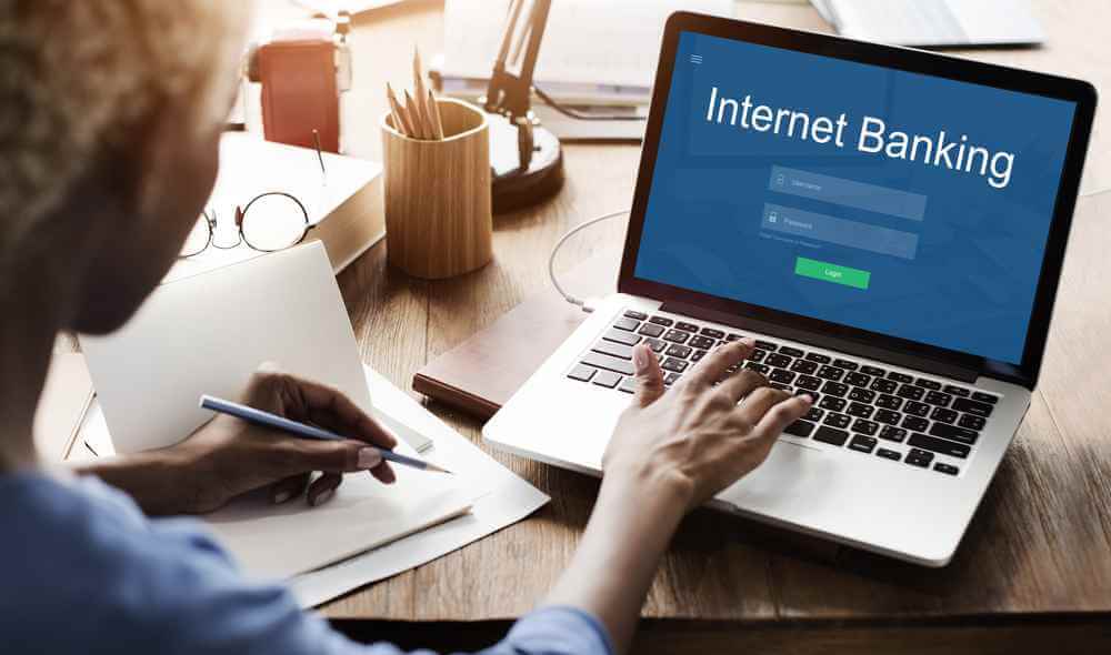 Electronic Banking, Kemudahan, Risiko Dan Perkembangan Terkini