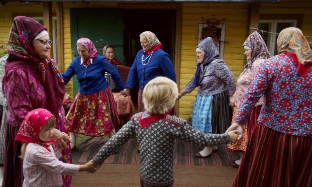 Keunikan Pulau Kihnu, Pulau Perempuan Yang Unik Di Estonia