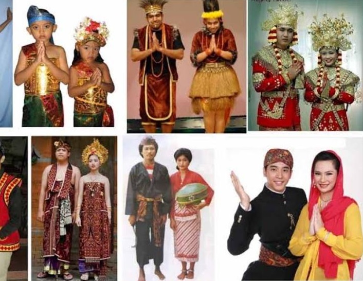 Baju Adat Suku