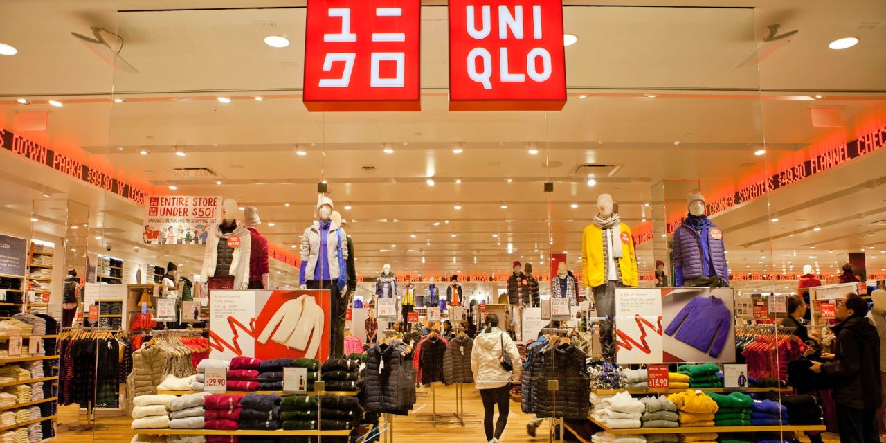 UNIQLO Konsep Pakaian Kasual Yang Sangat Terjangkau