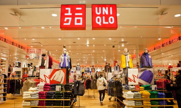 UNIQLO Konsep Pakaian Kasual Yang Sangat Terjangkau