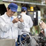 Strategi Keuangan Meningkatkan Daya Saing Di Sektor Manufaktur