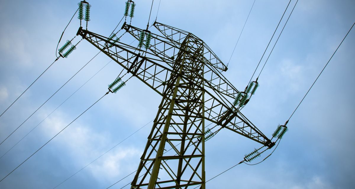 Tower SUTET Sering Sekali Kita Lihat, Apa Fungsinya?