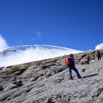 Gunung Carstensz Pyramid, Puncak Salju Abadi Di Negeri Tropis