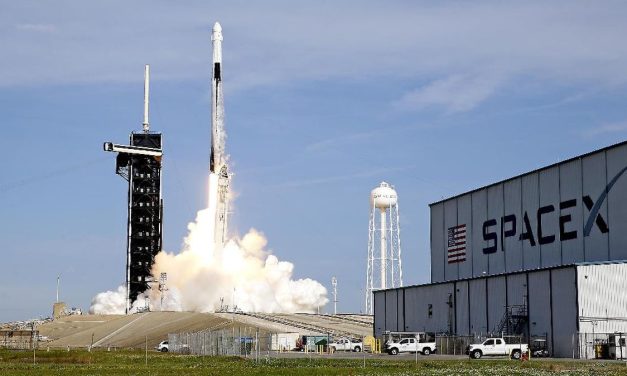 Roket SpaceX Inovasi Teknologi Yang Di Kembangkan Elon Musk